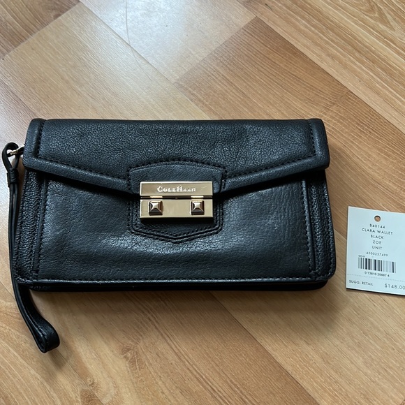 New Cole Haan Wristlet/Wallet purse bag - Picture 2 of 7